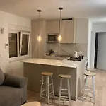Apartamento La Ventana De Foncalada Exterior Tranquilo Pleno Centro Parking Gratis Wifi *