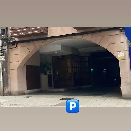 La Ventana De Foncalada Exterior Tranquilo Pleno Centro Parking Gratis Wifi アパート *